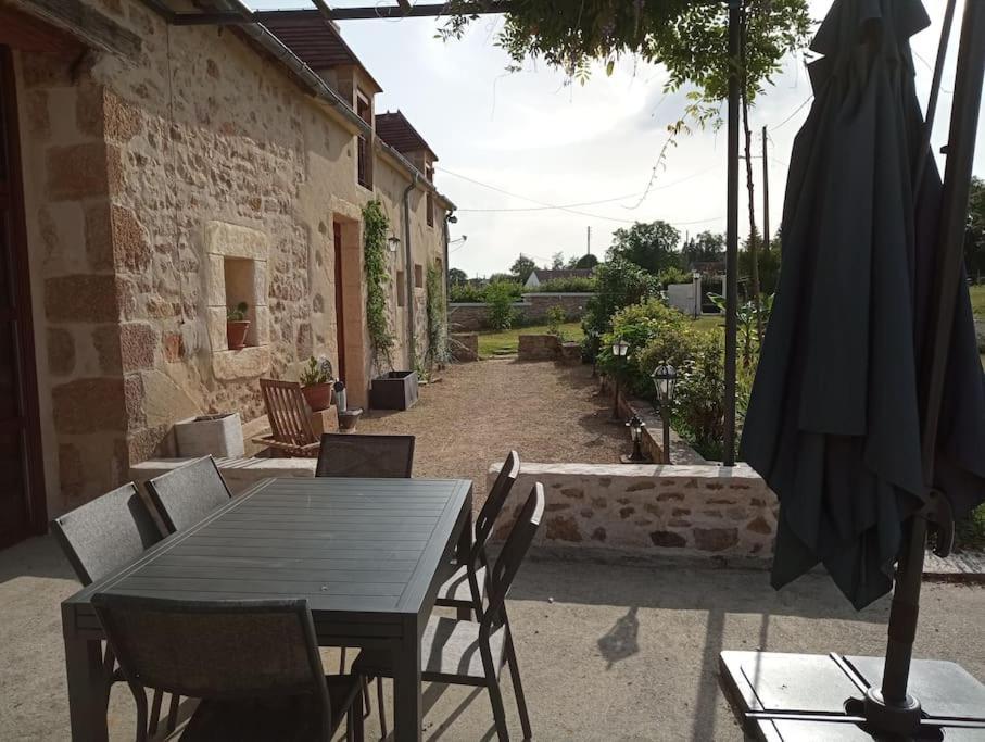 Longere Berrichonne, Calme Absolu, 13 Personnes Villa Saint-Pierre-les-Etieux Luaran gambar